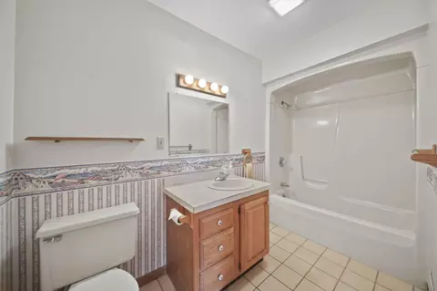 930 E Mcdevitt Ave, Jackson, MI 49203 photo 20