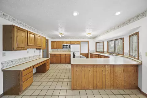 930 E Mcdevitt Ave, Jackson, MI 49203 photo 13
