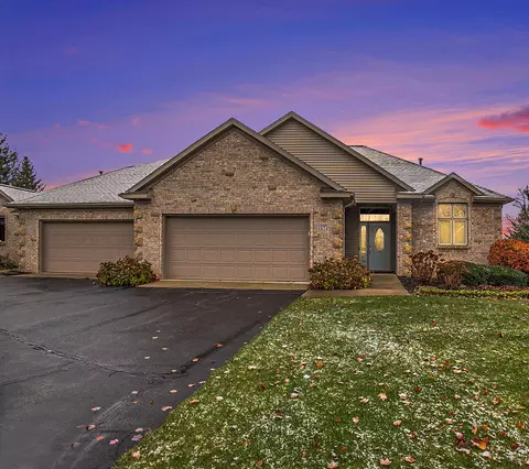 4824 Faringdom Grove Dr #22, Hudsonville, MI 49426