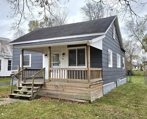 96 E Alden St, Coldwater, MI 49036 photo 2