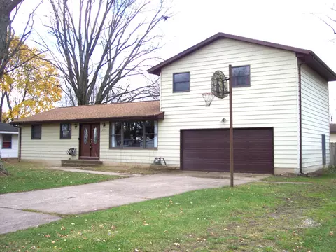 2336 S Glendale Rd, Benton Harbor, MI 49022