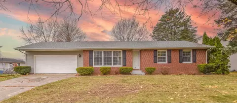 9 Wood Dr, Coldwater, MI 49036