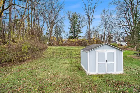 411 Burt Ave, Jackson, MI 49201 photo 15