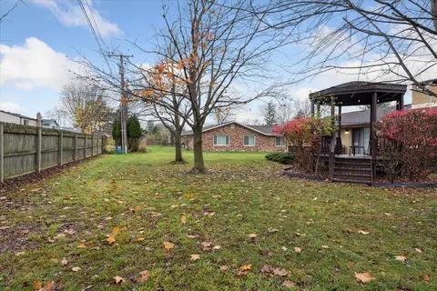 37605 Whitney Dr, Wayne, MI 48184 photo 33