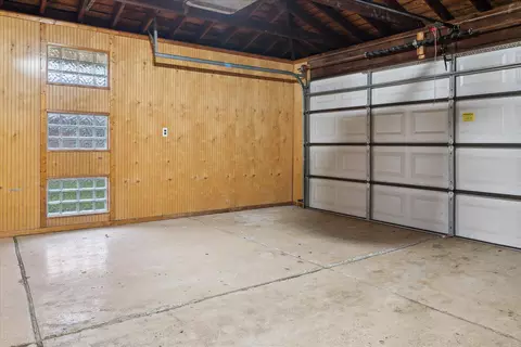 37605 Whitney Dr, Wayne, MI 48184 photo 26