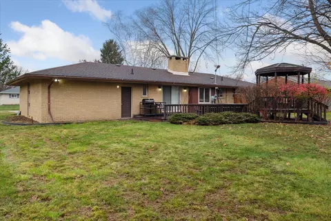 37605 Whitney Dr, Wayne, MI 48184 photo 31
