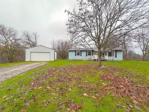 6734 Morse Lake Ave SE, Alto, MI 49302