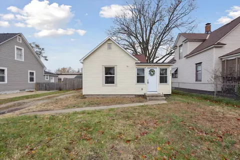 441 W 20th St, Holland, MI 49423