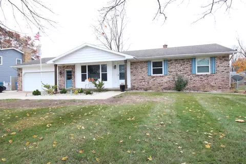 2556 Sun Valley St, Jenison, MI 49428