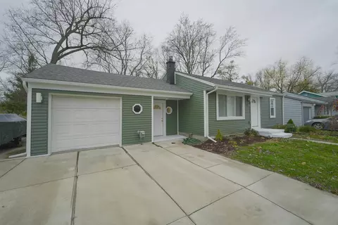21653 Middlebelt Rd, Farmington, MI 48336
