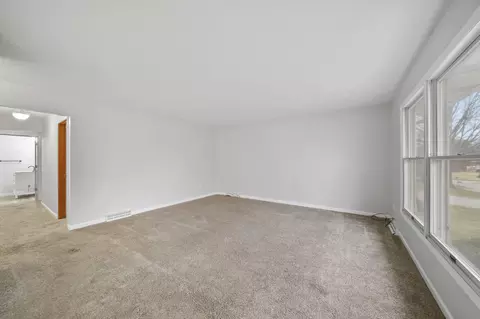 4013 Franklin Rd, Jackson, MI 49203 photo 2