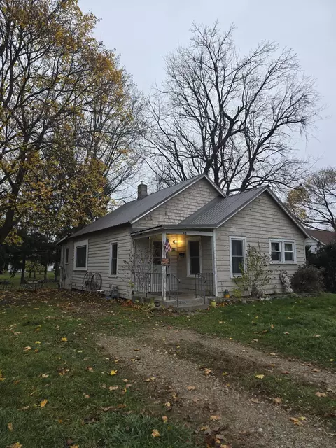 418 Susan Ave, Sturgis, MI 49091