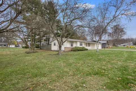 903 Okeefe Rd, Marshall, MI 49068 photo 2