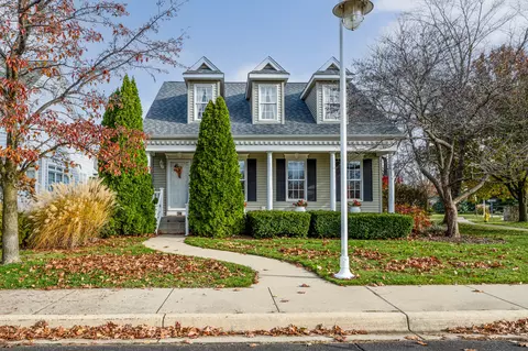 413 Edgewater Dunes Pkwy, St. Joseph, MI 49085