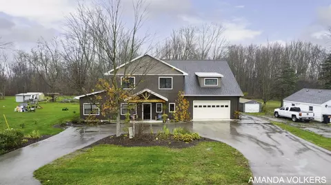 8776 Burlingame Ave SW, Byron Center, MI 49315