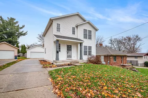 1329 Myrtle St NW, Grand Rapids, MI 49504