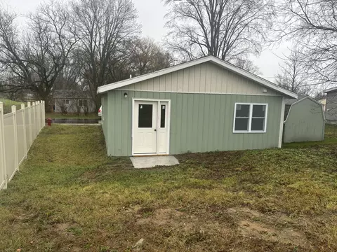 310 S Pine St, Marion, MI 49665 photo 4