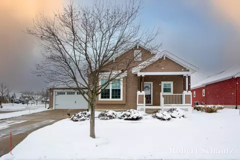 7597 Hometown Ct SE, Caledonia, MI 49316
