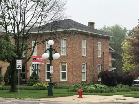 213 E Chicago Blvd, Tecumseh, MI 49286
