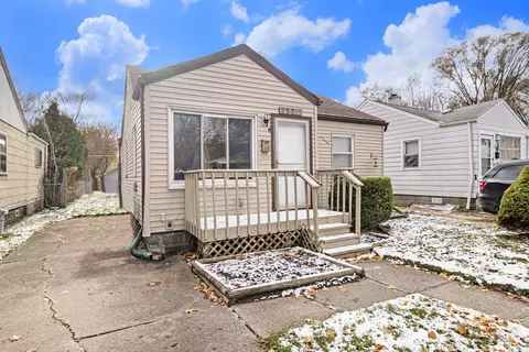 7520 Westminster Ave, Warren, MI 48091 photo 2