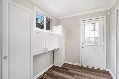 7520 Westminster Ave, Warren, MI 48091 photo 11