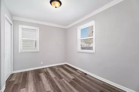 7520 Westminster Ave, Warren, MI 48091 photo 8