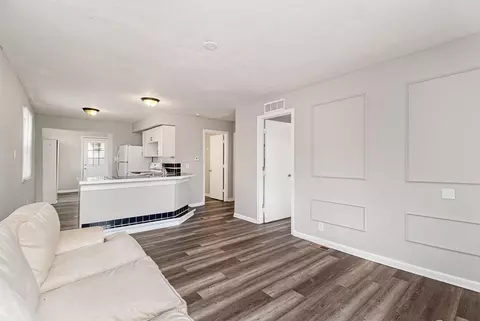 7520 Westminster Ave, Warren, MI 48091 photo 4