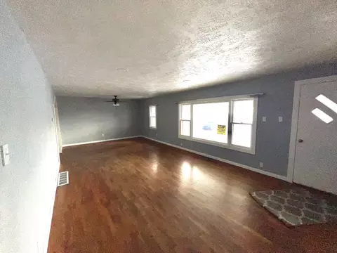 124 E Central Rd, Coldwater, MI 49036 photo 6