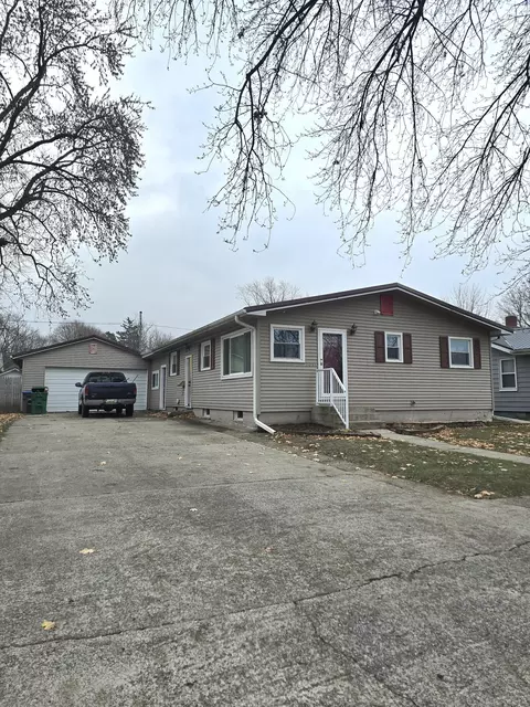 709 Langrick St, Sturgis, MI 49091