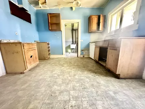 523 N Waterloo Ave, Jackson, MI 49201 photo 7