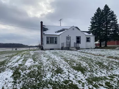 627 Michigan St, Reading, MI 49274 photo 2