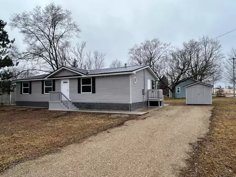 815 Henderson St, Big Rapids, MI 49307