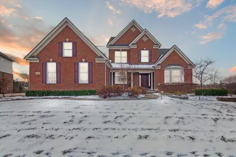 50807 Denali Ct, Novi, MI 48374