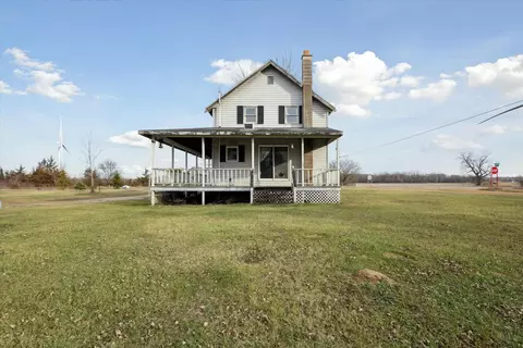 2492 S Ferris Rd, Sumner, MI 48889 photo 32