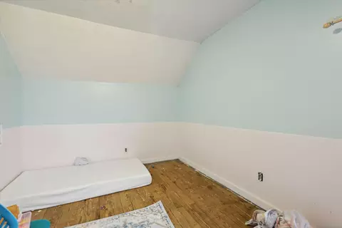 2492 S Ferris Rd, Sumner, MI 48889 photo 21