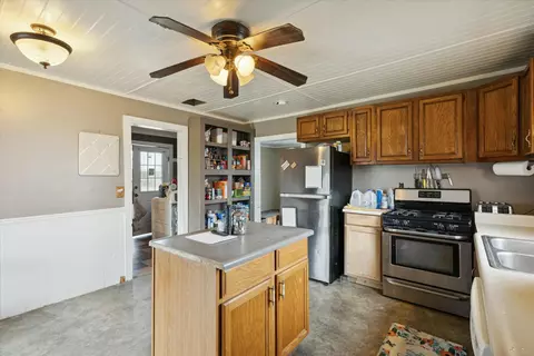 2492 S Ferris Rd, Sumner, MI 48889 photo 13