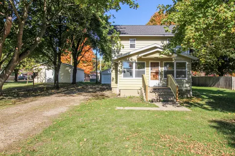 317 E Woodland St, Marcellus, MI 49067