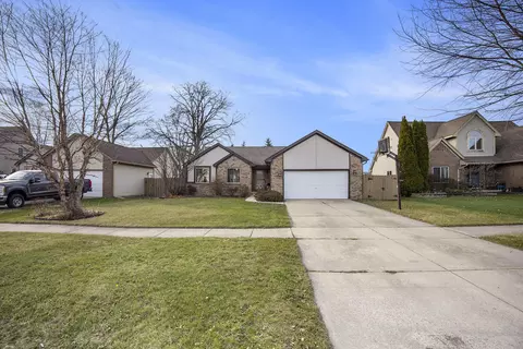 50523 Altman Rd, Chesterfield, MI 48047