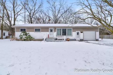 2495 Macarthur Rd, Muskegon, MI 49442