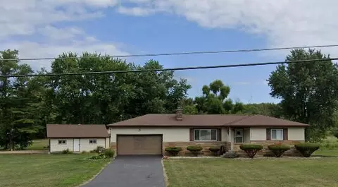 6804 Clinton Rd, Jackson, MI 49201