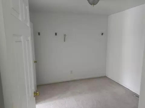 341 Burt Ave, Jackson, MI 49201 photo 27