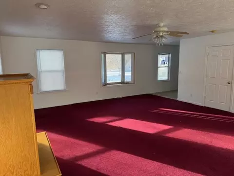 341 Burt Ave, Jackson, MI 49201 photo 6