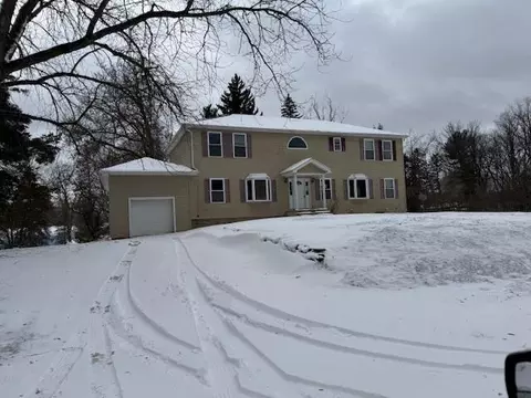 341 Burt Ave, Jackson, MI 49201