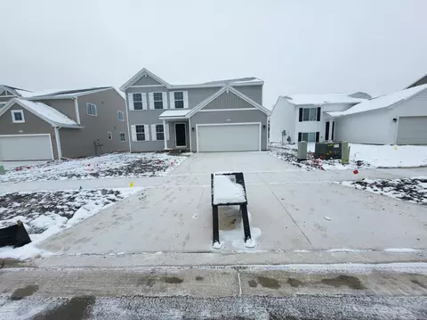 2798 Sanderling Ct, Kentwood, MI 49508