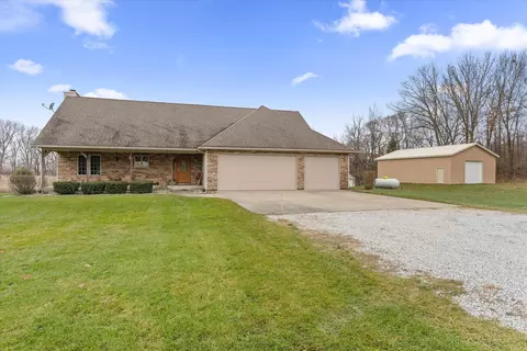 68754 Alice Ln, Niles, MI 49120