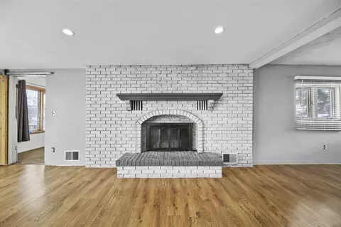 1634 Tennis Ct, Pleasant Lake, MI 49272 photo 8