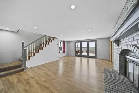1634 Tennis Ct, Pleasant Lake, MI 49272 photo 5