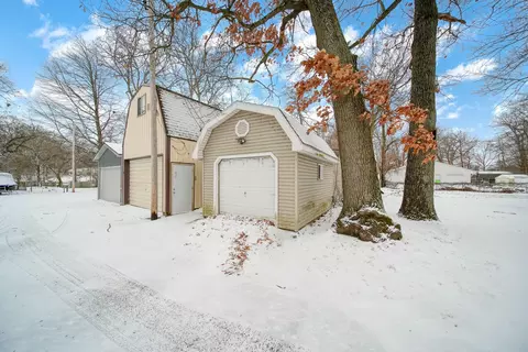 1634 Tennis Ct, Pleasant Lake, MI 49272 photo 32
