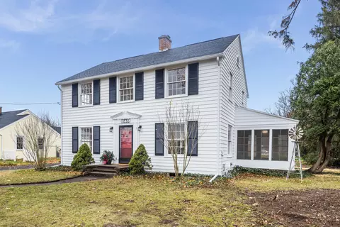 1836 Alamo Ave, Kalamazoo, MI 49006