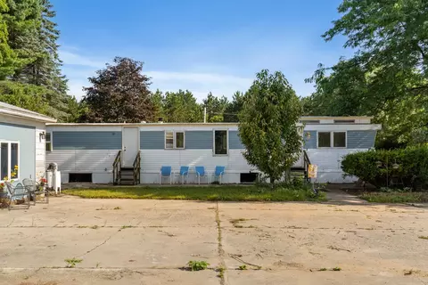 3615 Lilac Ln, White Cloud, MI 49349